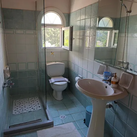 Apartment Alexandra Natalia 4*