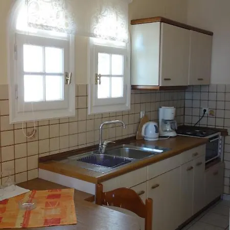 Alexandra Natalia Lägenhet Agios Gordios (Corfu)