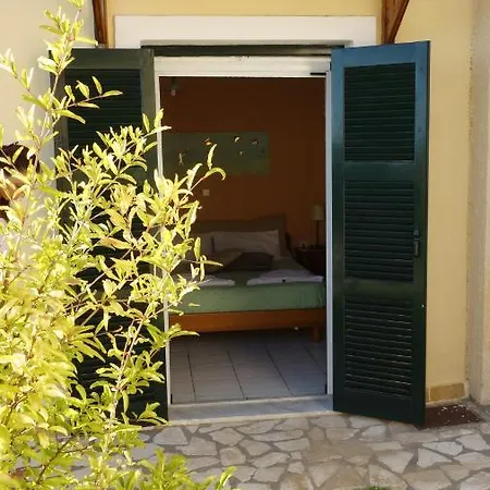 Alexandra Natalia * Agios Gordios (Corfu)