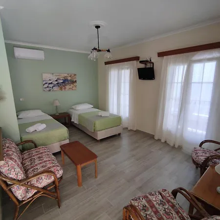 Alexandra Natalia 3*